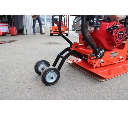 Виброплита Impulse VP140H 000357739