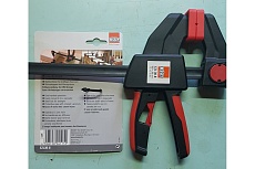 Струбцина пистолетного типа BESSEY 1.4 кН, 300 x 80 мм, распор 160-450 мм BE-EZL30-8