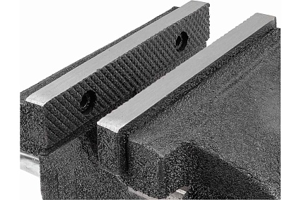 Тиски стальные с наковальней Rockforce 5"-125мм RF-6540205(3910)