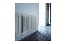 Трубчатый радиатор Arbonia 3057/18 № 12 RAL9016 3/4