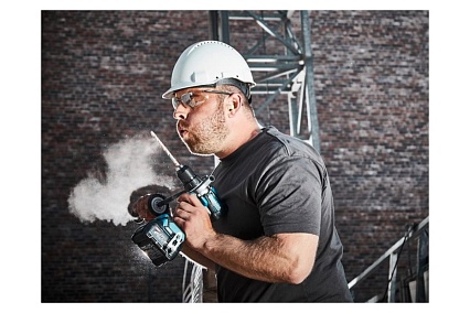 Аккумуляторная дрель-шуруповерт Makita HP001GD201
