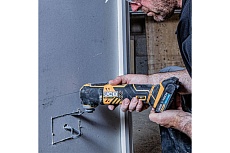 Многофункциональный инструмент JCB (-18MT-B-E) 18 V, 5000-15000 об/мин, ЗУ (-18VFC-E)2.4 A, аккум. батарея (-20LI-E) 2.0AH -18MT-2XB-E(57233) JCB-18MT-2XB-E(57233)