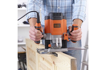 Фрезер Black&Decker KW1200EKA