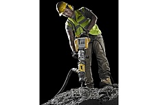 Отбойный молоток DeWalt D 25902 K