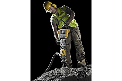 Отбойный молоток DeWalt D 25902 K