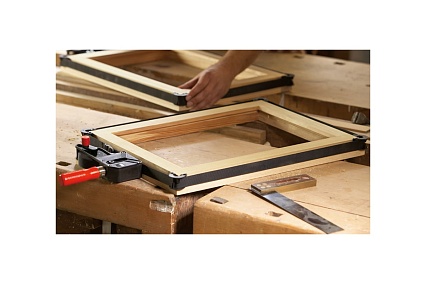 Зажим BESSEY ленточный до 7 м, уголки адаптируемые (4 шт) в комплекте BE-BAN700