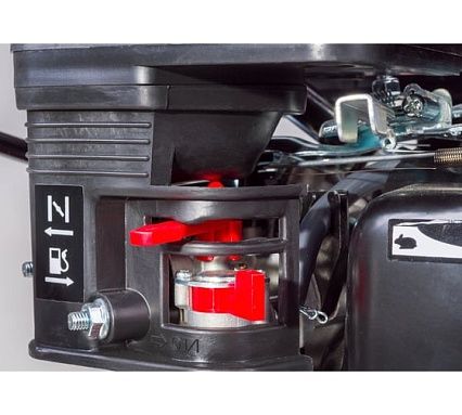 Снегоуборщик с ручным стартером и подсветкой Gigant SP-02