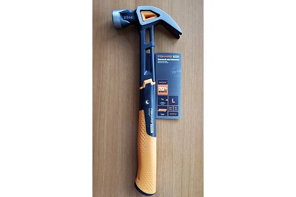Молоток с загнутым гвоздодёром Fiskars L 20oz 13.5 дюймов 1027203