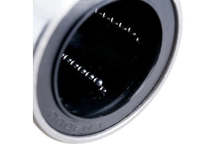 Подшипник CNIC LM 40 UU, 40 х 60 х 80мм закрытый тип 47637