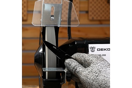Заточной станок Deko DKGM400-200, с лампой 063-4324