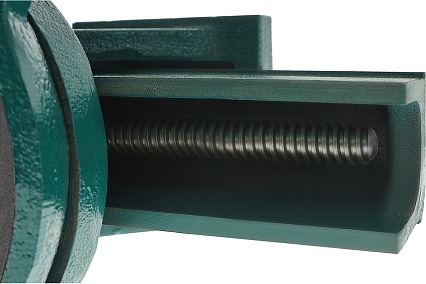 Слесарные тиски Sturm 1075-01-200
