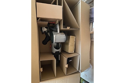 Торцовочная пила Metabo KGS 254 I Plus 0102540200