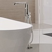 Напольный смеситель Grohe Essence+ 23491001 с душем