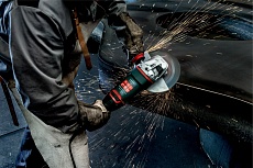 Угловая шлифмашина Metabo WEPBA 24-230 MVT Quick 606481000