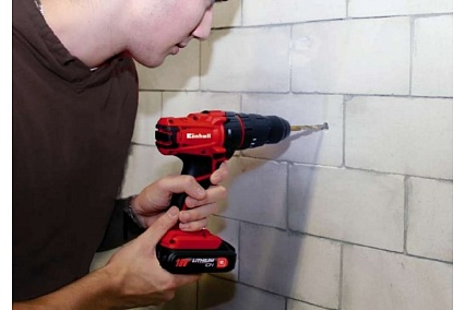 Аккумуляторная ударная дрель-шуруповерт Einhell TC-CD 18-2 Li-i 2x1.5 А*ч 4513825