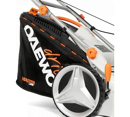 Бензиновая газонокосилка с двигателем B&S Daewoo L 55 SPB