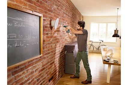 Аккумуляторная ударная дрель-шуруповерт Bosch PSB 18LI-2 Ergonomic 0.603.9B0.301