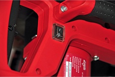 Торцовочная пила Elitech ПТ 1221 Е2007.003.00 201282