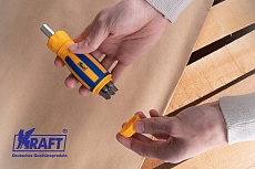 Реверсивная отвертка с битами 12 предметов Kraft KT 700406
