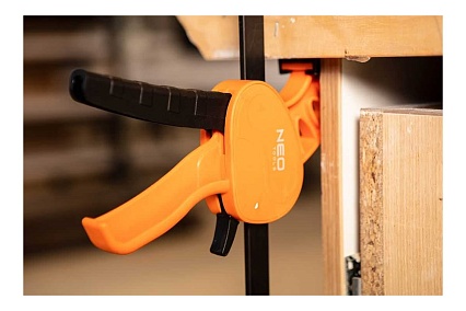 Автоматический зажим Neo Tools heavy duty 6", 150 мм 45-500