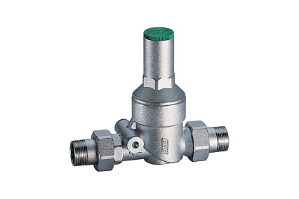 Редуктор хром FAR 1/2" НР-НР, с манометром FA 2815 12