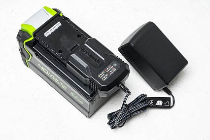 Комплект GreenWorks 40В ЗУ 2946507 + АКБ G40B4А.ч 2927007 2957407
