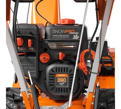 Бензиновый снегоуборщик Daewoo DAST 8570