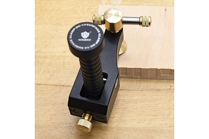 Прижим верстачный Hongdui surface clamp М00021351