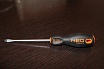 Шлицевая отвертка Neo Tools 5.5x100 мм 04-013