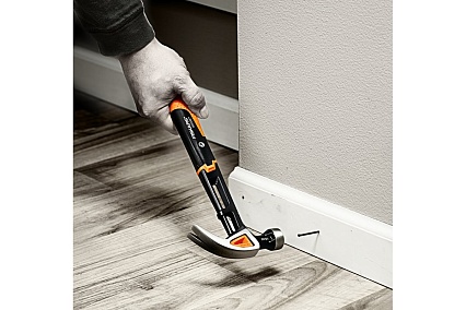 Молоток с загнутым гвоздодёром Fiskars M 16oz 13.5 дюймов 1027202