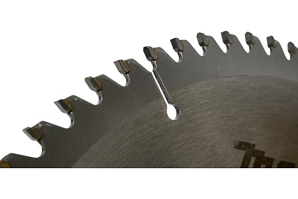 Диск пильный для алюминия (260х30/15.88х3 мм; Z70) Makita D-45973