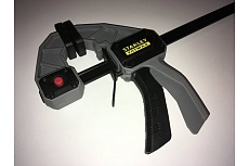 Триггерная струбцина Stanley FATMAX L 450 мм FMHT0-83211