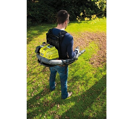 Бензиновая ранцевая воздуходувка Ryobi RBL42BP 5133001879