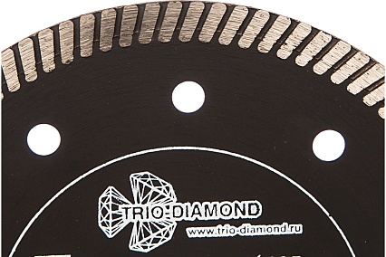 Диск алмазный отрезной Турбо ультратонкий Grand hot press (125х22.23 мм) TRIO-DIAMOND GTT702