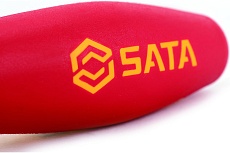 Плоская отвертка Sata серия G 4x100 мм, 205/32.3 мм, изолированная, прямой шлиц 61313