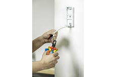 Изолированные клещи для зачистки проводов Hoegert Technik 160 мм 1000 V HT1P931