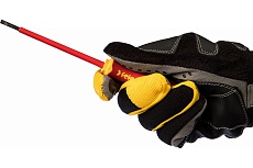 Диэлектрическая отвертка Felo Ergonic 3,5х0,8х100 плоская шлицевая 41303890