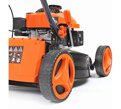 Бензиновая газонокосилка Patriot PT 42LS 512109004