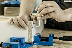 Струбцина Hoegert Technik угловая HT3B960