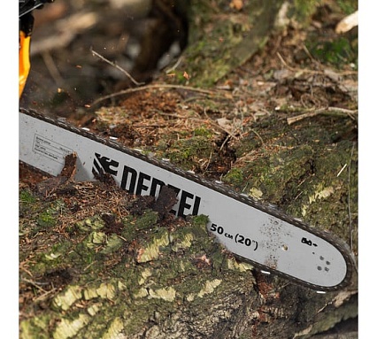 Бензиновая цепная пила Denzel DGS-5820 95235