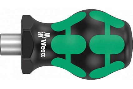 Отвёртка-битодержатель WERA 811/1 Kraftform Stubby короткая, магнит, 1/4 С 6.3 WE-008880