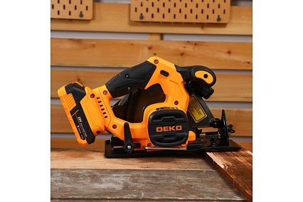 Циркулярная аккумуляторная пила Deko DKCS20 Laser 20В 165мм 1х2.0Ач 063-4205