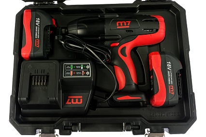 Аккумуляторный ударный гайковерт Mighty Seven 1/2", 1220 Нм, 18В DW-18502