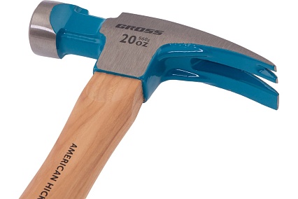 Молоток-гвоздодер Gross 560 г, угол 75, магнит, обрезиненная рукоятка american hickory 10419