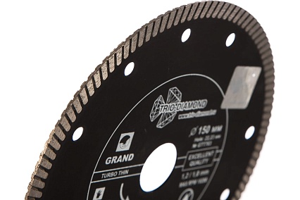 Диск алмазный отрезной Турбо ультратонкий Grand hot press (150х22.23 мм) TRIO-DIAMOND GTT703
