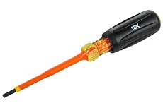 Отвертка IEK Arma2l 5 диэлектрическая sl4,0x100 т3 A2L5-SC30-T3-SL-40-100