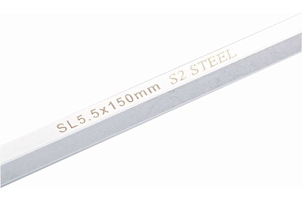 Отвертка Gross SL5.5x150 мм 12112