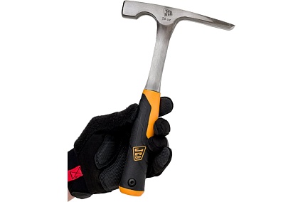 Цельнокованый молоток каменщика JCB 550 г JHM005
