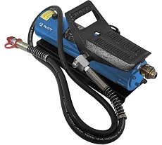 Пневмо/гидравлический Насос Aist 700 bar 820 см3 67913310 00-00013777