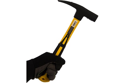 Молоток кровельщика с фибергласовой рукояткой Stayer Fiberglass 600 г 20201